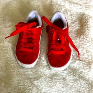 Red Hot Kid Pumas